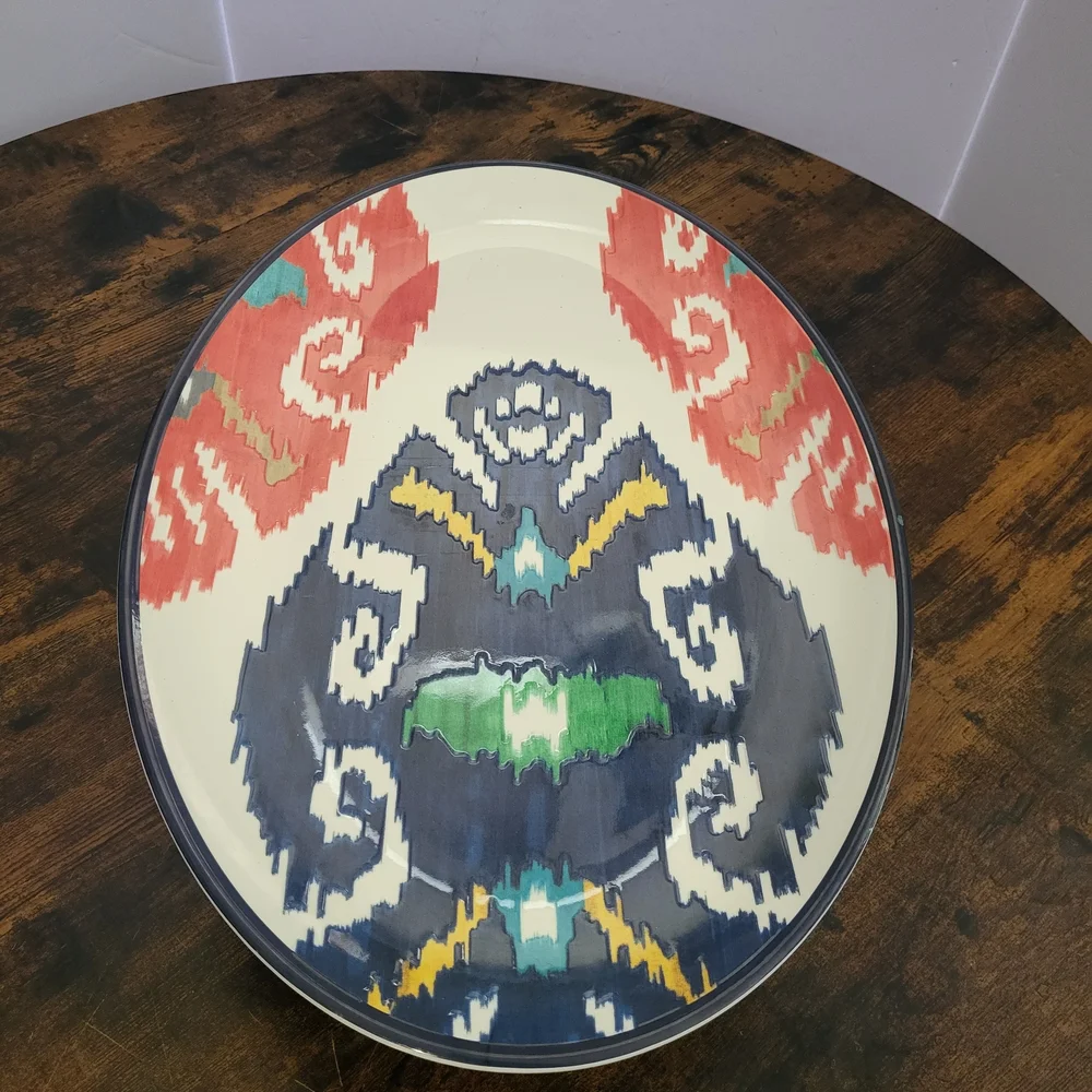 Williams Sonoma Schumacher Ikat  Melamine oval 18 1/2  X 12 1/2 platter